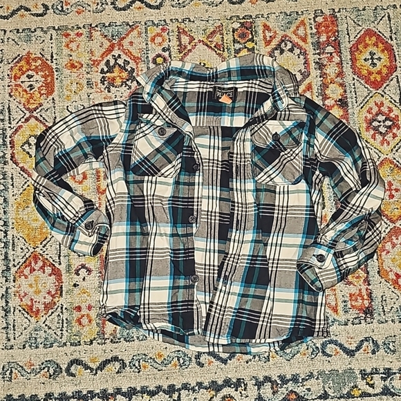 The Children's Place Other - Plaid button-up long sleeve shirt size 4t